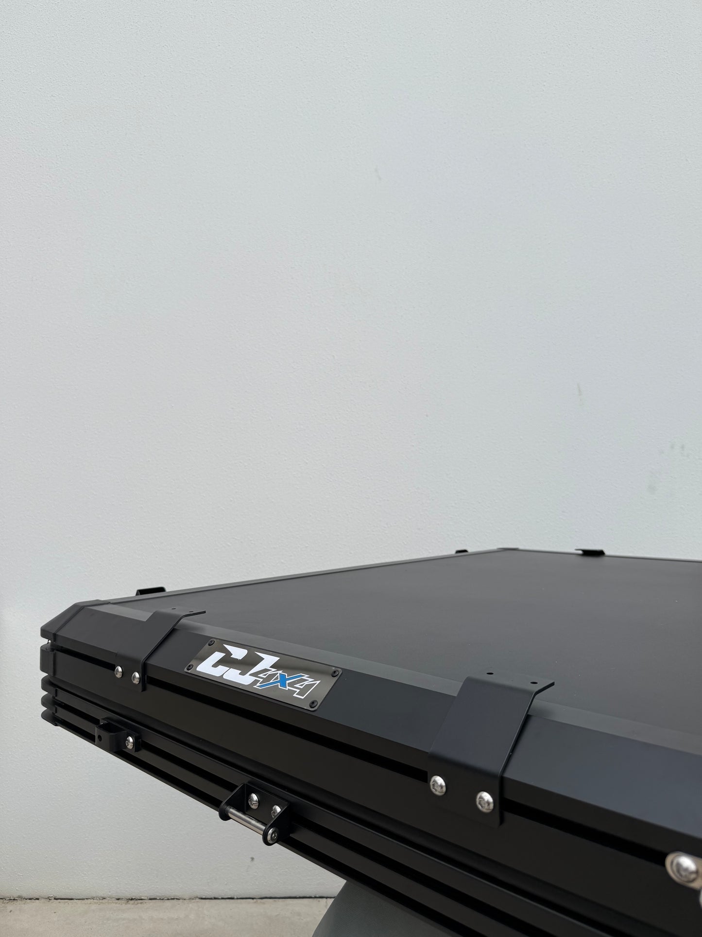 CJ 4x4 Rooftop Solar Panel Mounts