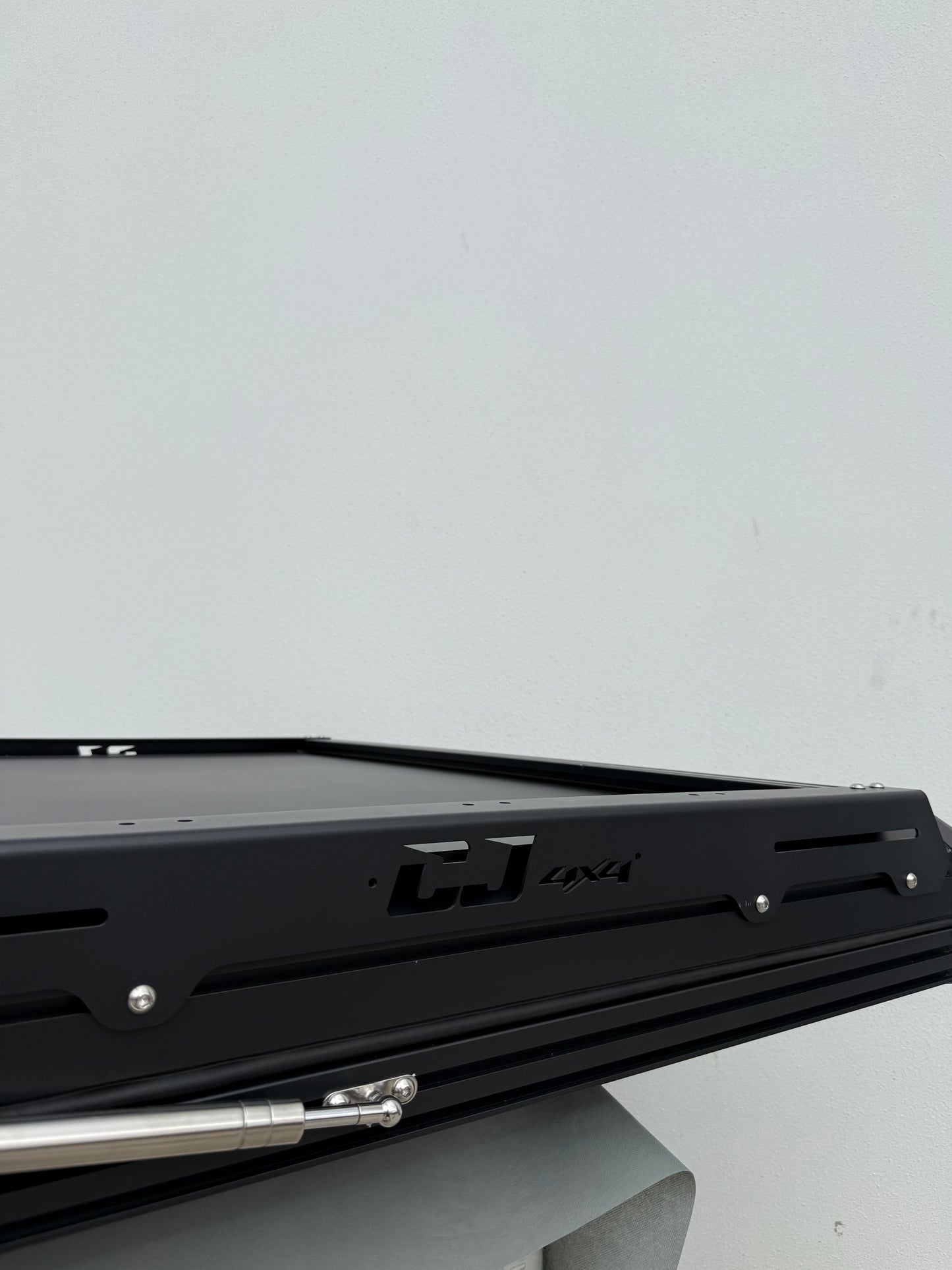 CJ 4x4 Rooftop Slimline Roof Racks